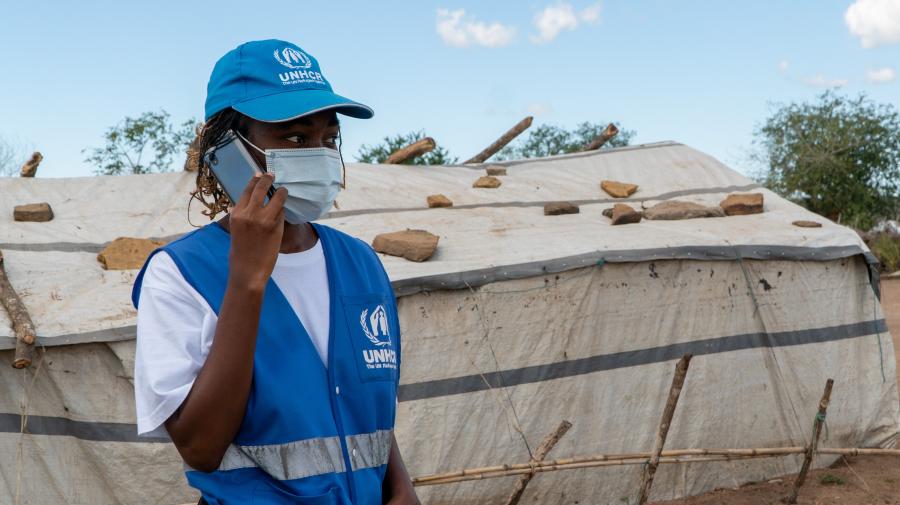 Phone distribution in Metuge Refugee Camp